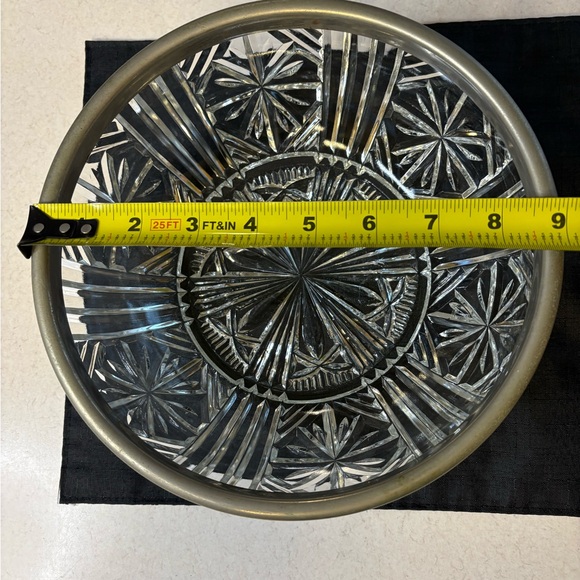 Vintage Cut Crystal Bowls With Silver-Plated Rims - Picture 6 of 10